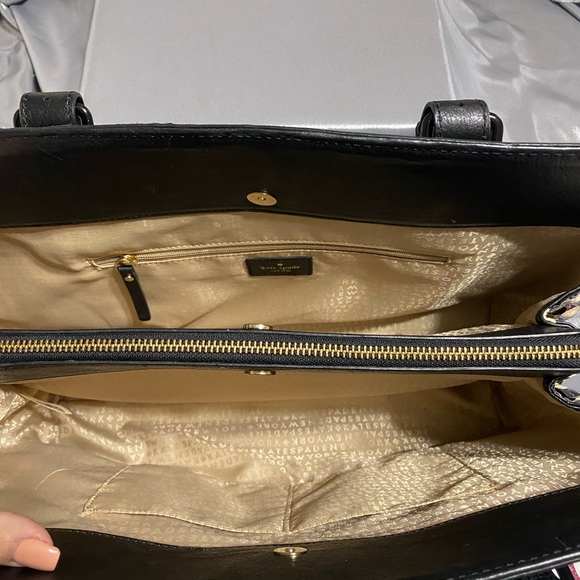 New Kate Spade bag, Navy blue polka dots - Picture 3 of 8